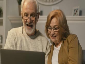 Afundación lanza Igualdad Digital, una plataforma gratuita para reducir la brecha digital en las personas mayores con cursos online y presenciales en toda Galicia