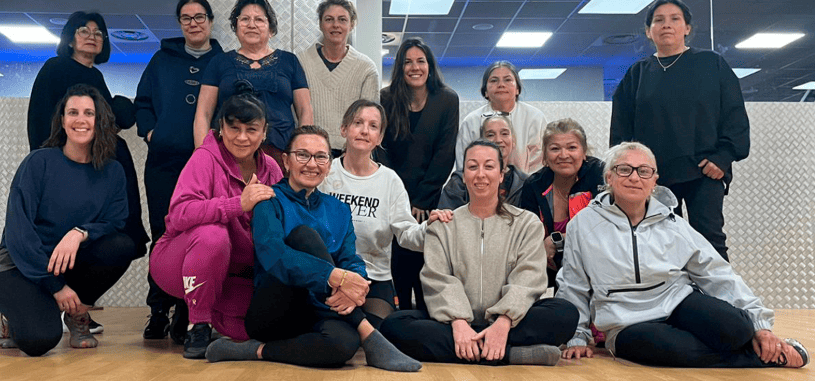Taller de Yoga para mejorar la empleabilidad de mujeres mayores de 50 en Mallorca
