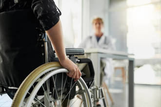 El CERMI plantea modificar la Ley de Subvenciones para que no se conceda ninguna ayuda a empresas que no cumplan la reserva de empleo para personas con discapacidad