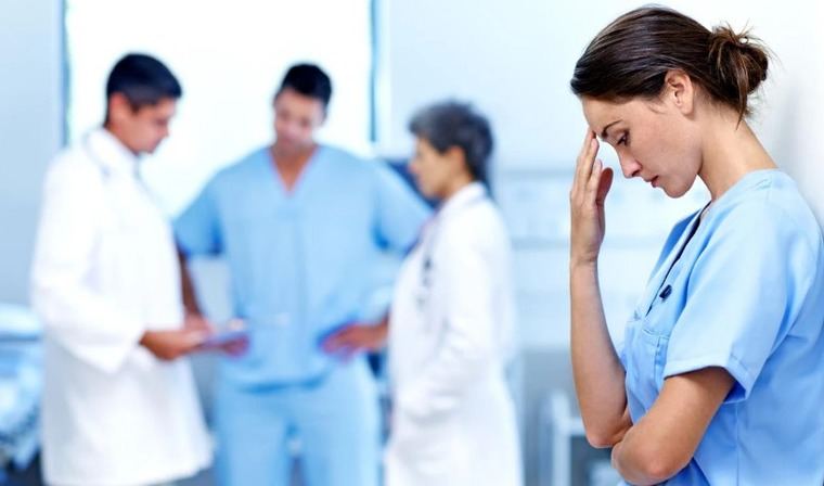 Salud mental y el bienestar de las enfermeras