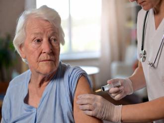 La vacuna del herpes zóster reduce un 24% el riesgo de demencia