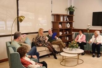 Ainhoa Arteta destaca en el programa "Entre Amigos" de Ballesol Pozuelo