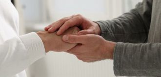El Gobierno se compromete a casi doblar la financiación del SAAD en 2027
