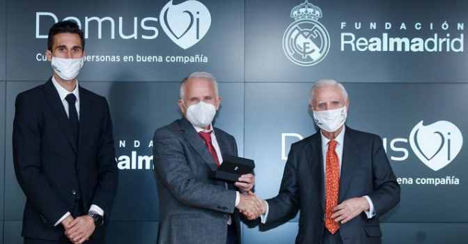 DomusVi y la Fundación Real Madrid promueven el envejecimiento activo