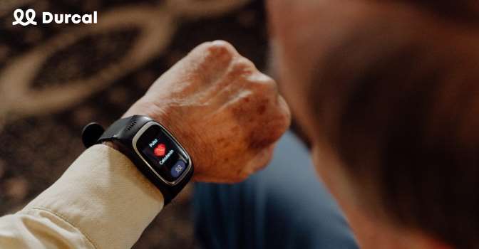 Durcal lanza una nueva versión mejorada de su reloj inteligente para personas mayores