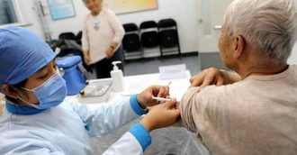 Vacuna de la gripe para personas mayores todavía es necesaria