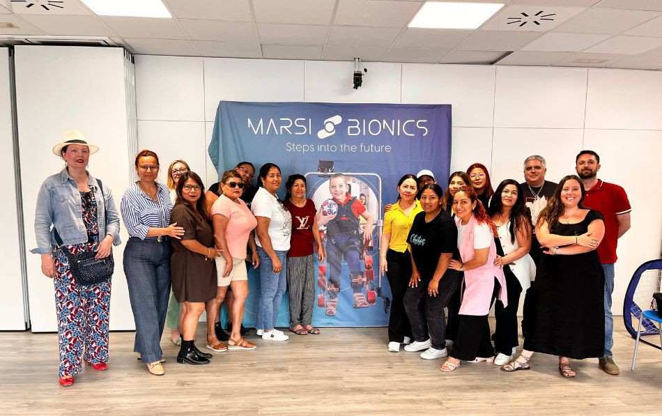 Estudiantes de ASISPA exploran la robótica en Marsi Bionics para mejorar la salud