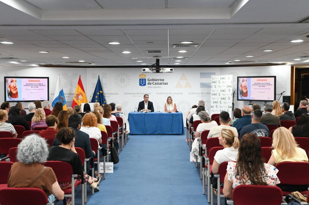 Canarias refuerza la protección de personas mayores contra el maltrato