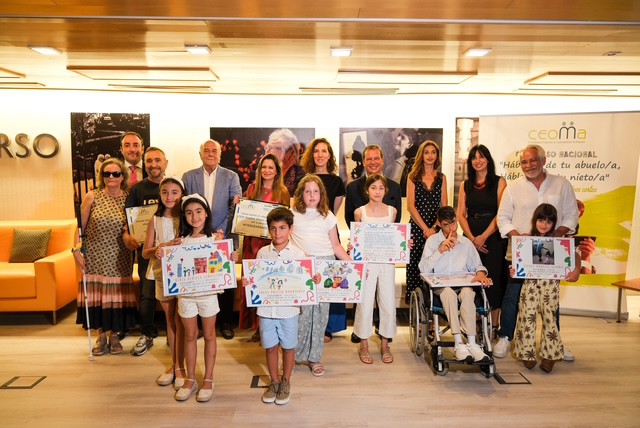 CEOMA premia a jóvenes talentos en el concurso intergeneracional sobre abuelos y nietos