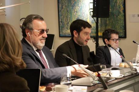 Derechos Sociales presenta un protocolo para mejorar la accesibilidad en la Administración del Estado