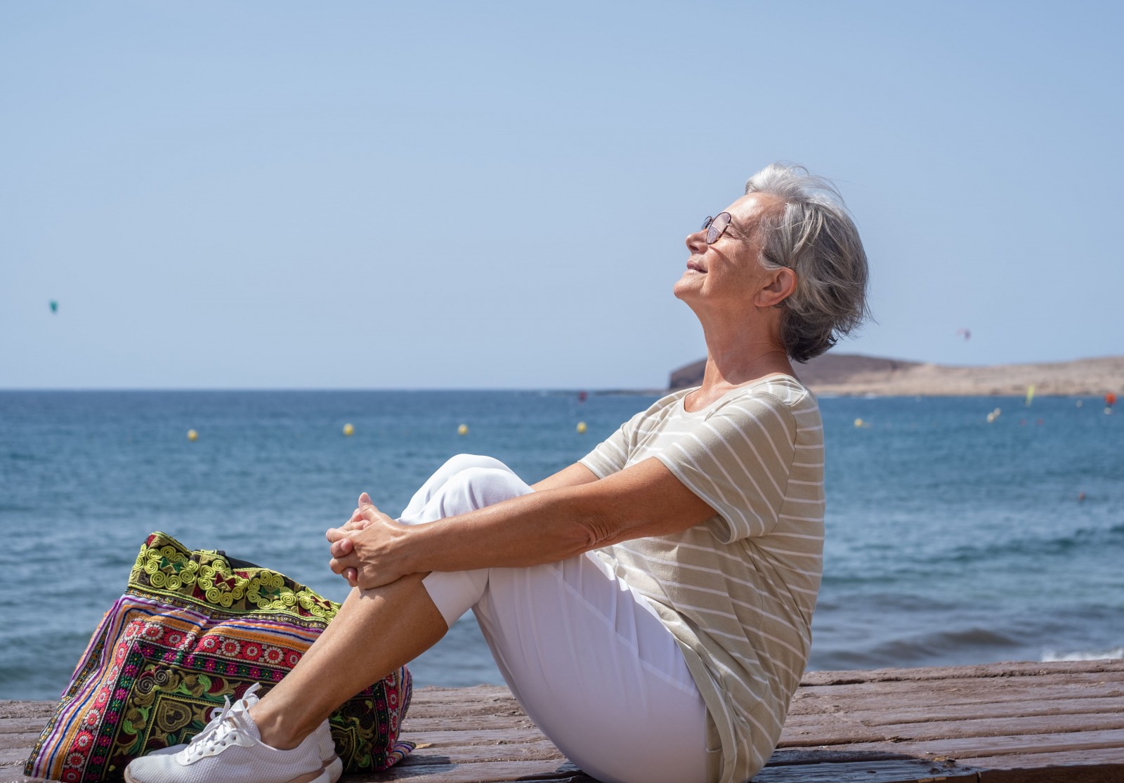 El verano aumenta la inquietud de las familias por el bienestar de sus mayores independientes