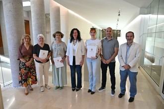 Ayuntamiento de Almería firma convenios para apoyar a mayores y personas con discapacidad