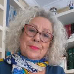 Pilar Serrano reflexiona sobre longevidad, edadismo y propósito vital