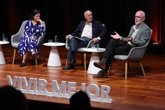 El Foro "Vivir Más, Vivir Mejor" celebra una década defendiendo los derechos de las personas mayores