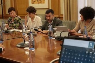 Gobierno establece comisión para mejorar cuidados de dependencia