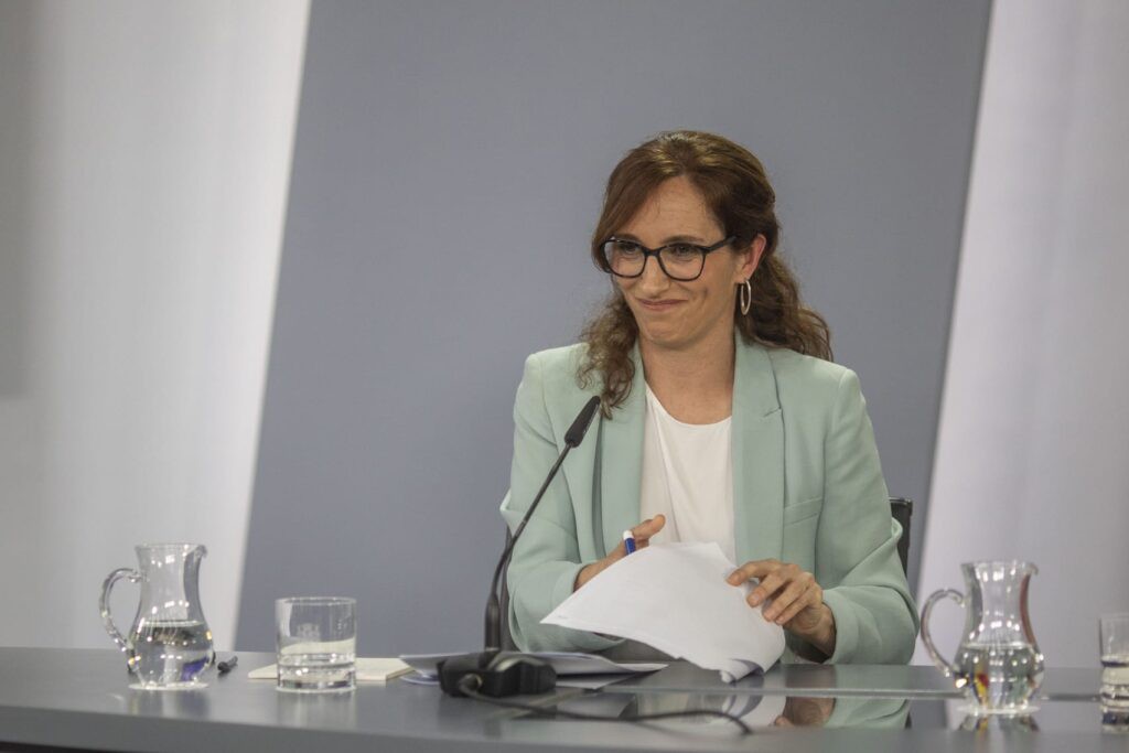 Gobierno ajusta copago farmacéutico para proteger a rentas bajas y medias