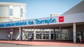 Torrejón incorpora terapia con perros en su hospital psiquiátrico