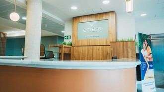 Emera Cañaveral inaugura el primer centro en España amigable con mayores con demencia