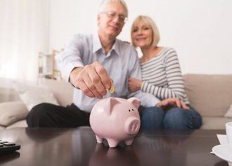 El ahorro través del consumo como fuente complementaria para financiar las pensiones