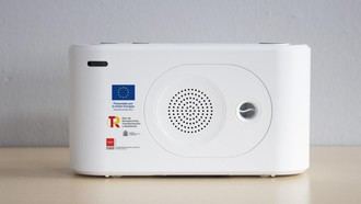 Madrid suma 19.611 usuarios al servicio de teleasistencia avanzada para dependientes