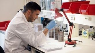 Madrid lanza un innovador ensayo clínico para tratar la ELA