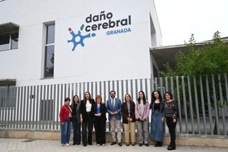 Visita de la consejera de Inclusión Social a la Asociación de Daño Cerebral en Granada