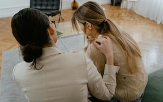 La soledad de los cuidadores: un llamado a la conexión