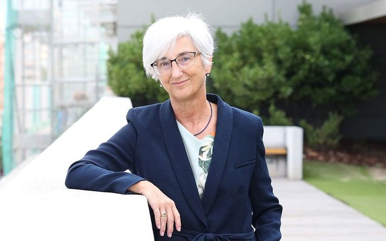 María José Segarra aboga por una ley integral para proteger mejor a las personas mayores