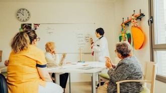 Recuperación tras un ictus: claves para mejorar movilidad y autonomía