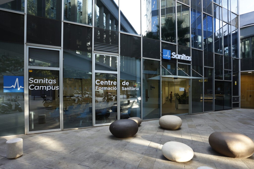Sanitas abre un nuevo centro de FP sanitaria en Barcelona para formar talento joven
