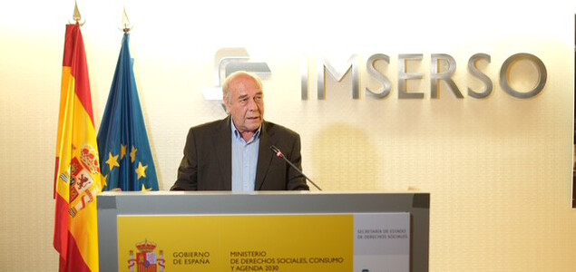 La Segunda Jornada del Ciclo '4 Miradas al Envejecimiento Actual' se llevó a cabo con la inauguración de D. José Luis Fernández Santillana. La jornada incl