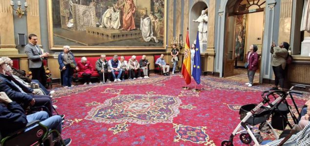 La Residencia Soto Fresnos celebró una jornada especial en el Senado de España, destacando su compromiso con la atención a la dependencia y el bienestar de