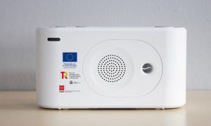 Madrid suma 19.611 usuarios al servicio de teleasistencia avanzada para dependientes