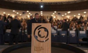 La Fundación DomusVi lanza la XI edición de sus premios para mejorar los cuidados de mayores