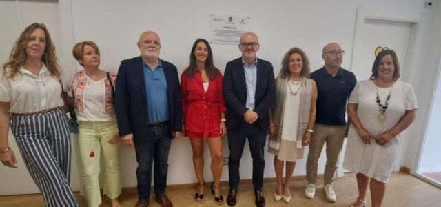 El Gobierno de Castilla-La Mancha ha inaugurado un nuevo Centro de Día en Pozo Cañada, que cuenta con 15 plazas, de las cuales 10 son públicas gracias a un