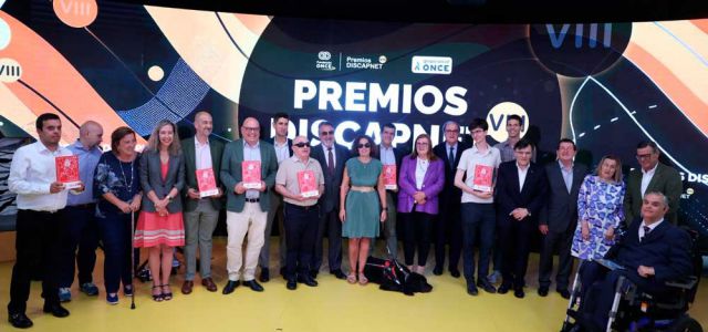 La Fundación ONCE ha celebrado la VIII edición de los Premios Discapnet, que reconocen las innovaciones en tecnologías accesibles. La entrega de premios fu