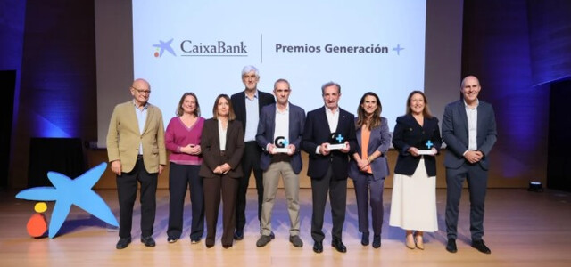 El fundador de un gran grupo residencial ha sido distinguido por una entidad financiera en un acto dedicado a la longevidad. Según la empresa, su modelo se