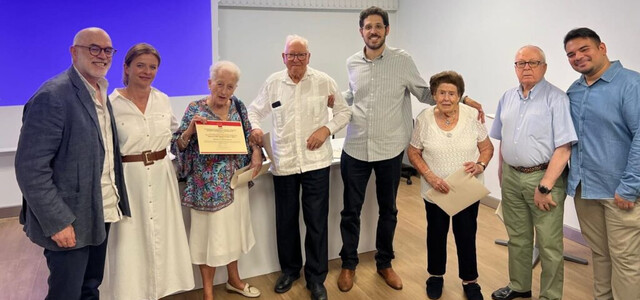 Amavir Pozuelo ha sido galardonada con una mención de honor en el concurso de experiencias en residencias y centros de día de la Comunidad de Madrid por su