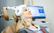 Evidencia sobre la estimulación cerebral no invasiva en el tratamiento del Alzheimer