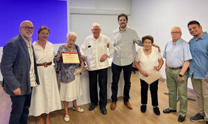 Amavir Pozuelo ha sido galardonada con una mención de honor en el concurso de experiencias en residencias y centros de día de la Comunidad de Madrid por su