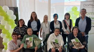 La Fundación DomusVi ha celebrado una nueva edición de 'Vidas con Historia' con motivo del Día Internacional de las Familias, donde más de 220 personas may