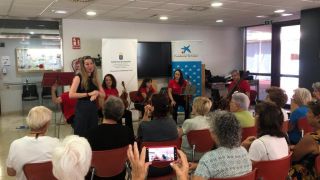 La música se convierte en una herramienta de bienestar para los mayores en Canarias a través del proyecto 'Música para el bienestar', desarrollado por la A