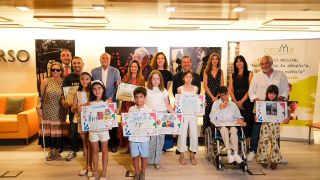 La Confederación Española de Organizaciones de Mayores (CEOMA) ha celebrado la XVI edición del concurso 'Háblame de tu abuelo/a, háblame de tu nieto/a', pr