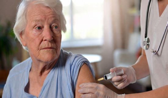 Un estudio publicado en Annals of Internal Medicine analiza la asociación entre la vacuna recombinante contra el herpes zóster y el riesgo de desarrollar d