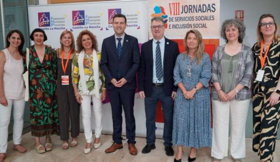 El Gobierno de Castilla-La Mancha ha consolidado un modelo de cuidados de proximidad que actualmente atiende a 40,000 personas a través del Servicio de Ayu