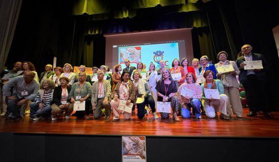 El INCOEX y el SEPAD han clausurado la tercera edici&oacute;n de la Red S&eacute;nior de Consumo de Extremadura en C&aacute;ceres, donde se entregaron acre