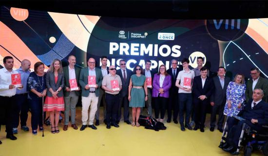 La Fundación ONCE ha celebrado la VIII edición de los Premios Discapnet, que reconocen las innovaciones en tecnologías accesibles. La entrega de premios fu