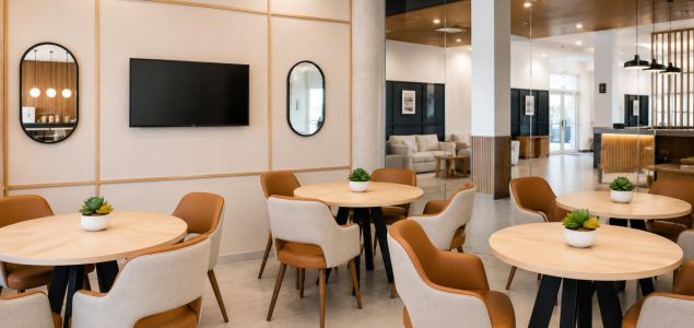 emeis ha abierto las puertas de su nueva residencia Bouco Ferrol, situada en la calle Estrada da Gándara 17, en el barrio de San Xoán de Ferrol. Con 148 pl