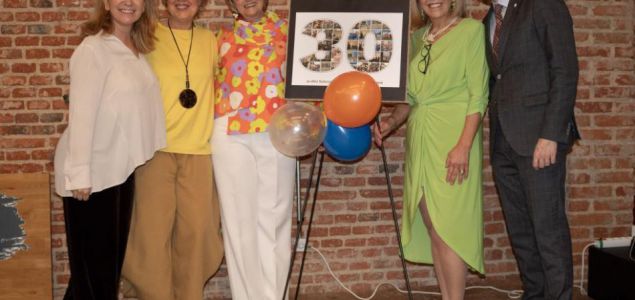 ASISPA celebra junto al Hospital de Día Lajman su 30 aniversario, destacando la importancia de la atención a la dependencia y el apoyo a las residencias. E