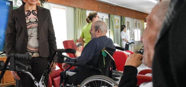 La Generalitat Valenciana ha convocado ayudas por un total de 1.092.987,50 euros para la supresión de barreras arquitectónicas en viviendas de personas may